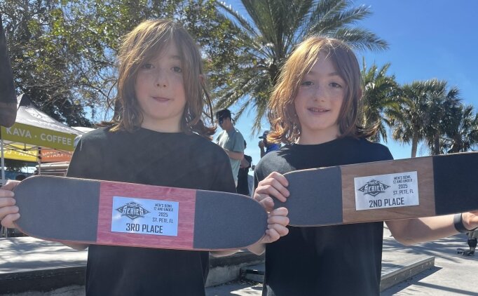 �kiz kaykayc�lar, ABD'deki yar��mada podyuma ��kt�