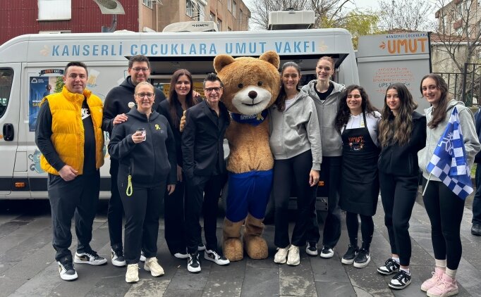Vak�fBank Kul�b� ile KA�UV'dan kanserle m�cadele eden �ocuklara destek