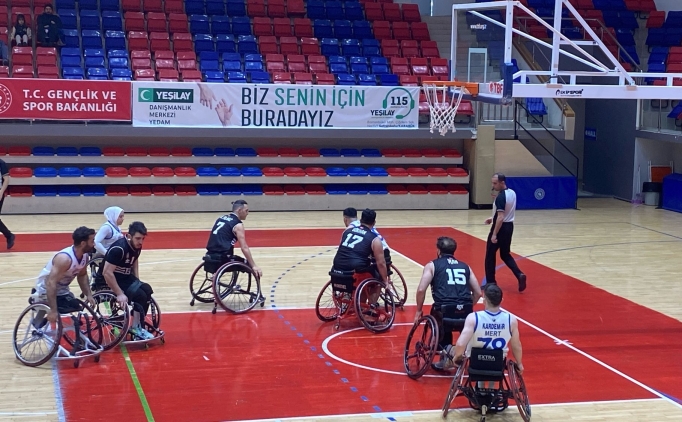 Tekerlekli Sandalye Basketbolda Be�ikta� rahat galip