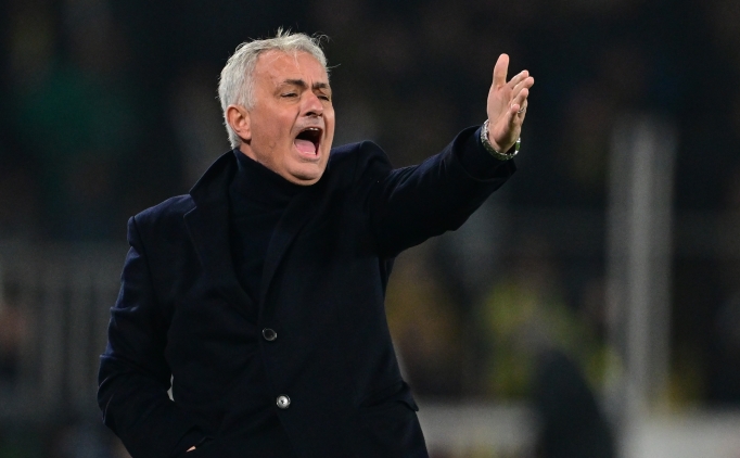 Jose Mourinho'dan Real Madrid'den sonra bir ilk!