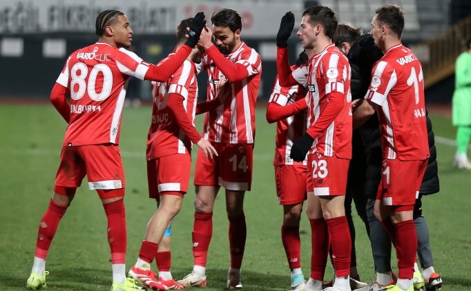 Boluspor, k�t� gidi�ata deplasmanda son verdi