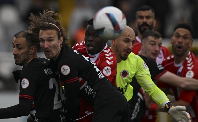 Ke�i�reng�c� 90'da att�, Gen�lerbirli�i y�k�ld�