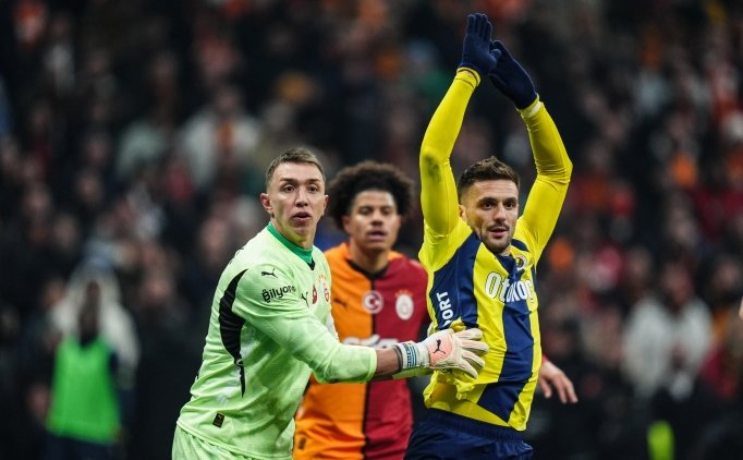 Fenerbah�e'de Tadic, tepki toplad�