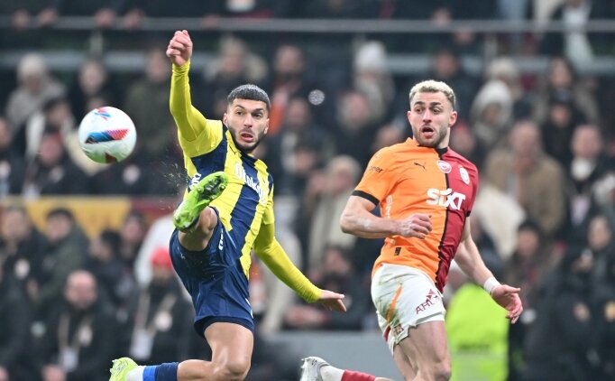 Derbide y�ld�zlara yak�n takip!