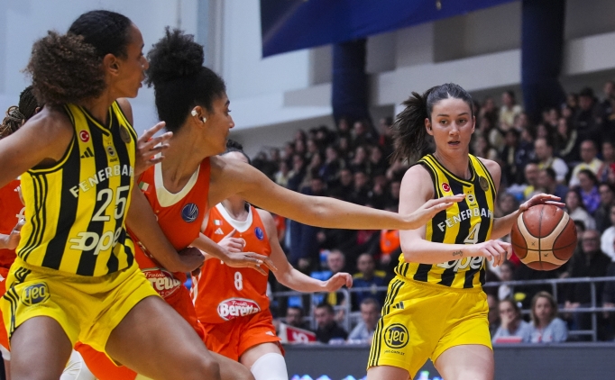 Fenerbah�e Opet bir kez daha Final Four'da!