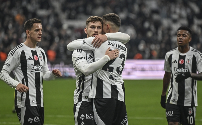 Be�ikta�'ta Semih K�l��soy ���nc� gol�n� att�