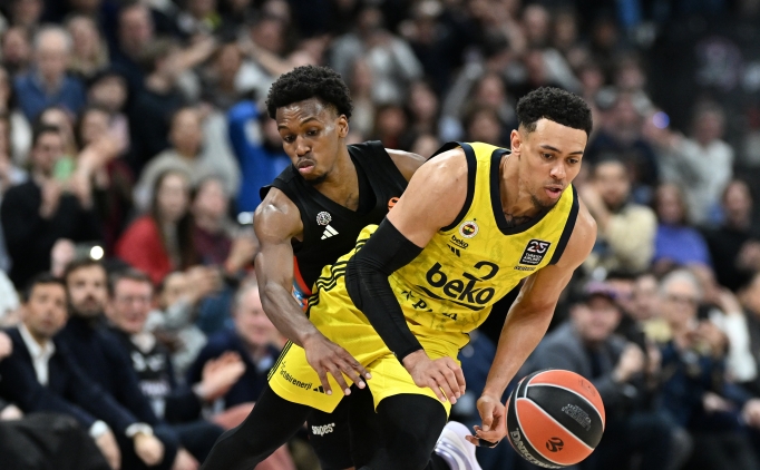 Fenerbah�e Beko, deplasmanda farkl� galip