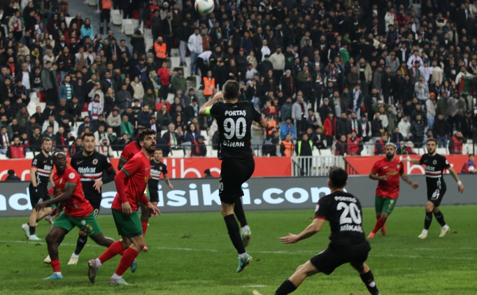 Diyarbak�r'da iki gol var, kazanan yok!