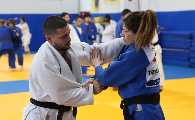 Paralimpik Judo Milli Tak�m�, d�nya kupas�na haz�rlan�yor