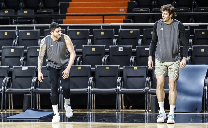 Canberk Ku� ve Emre Tan��an, Mersin Spor'un play-off hedefine odakland�