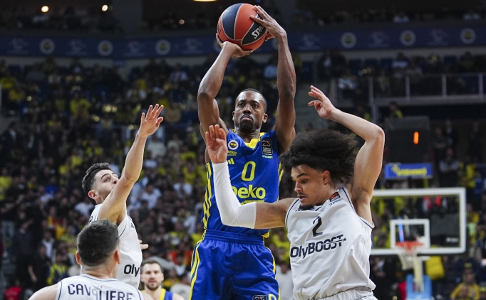Fenerbah�e'ye Errick McCollum'dan k�t� haber