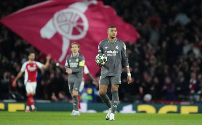 Real Madrid, yine unutulmayacak bir geri d�n�� pe�inde