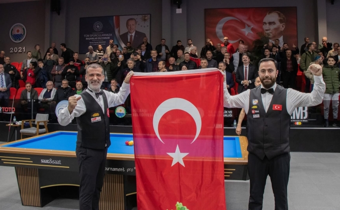 Tayfun Ta�demir ve Berkay Karakurt, 3 bant bilardoda Avrupa �ampiyonu oldu