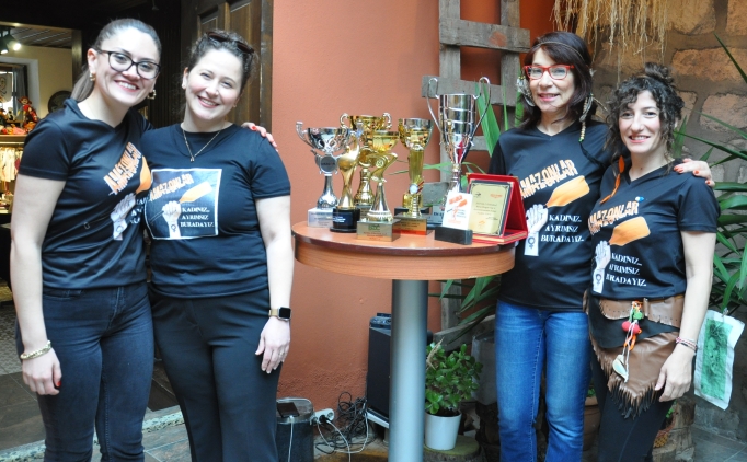 Eski�ehir'in 'Amazon kad�nlar�' Birle�ik Arap Emirlikleri'nde k�rek �ekecek