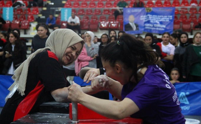 Bilek g�re�inde lisansl� kad�n sporcu say�s� 5 bine yakla�t�