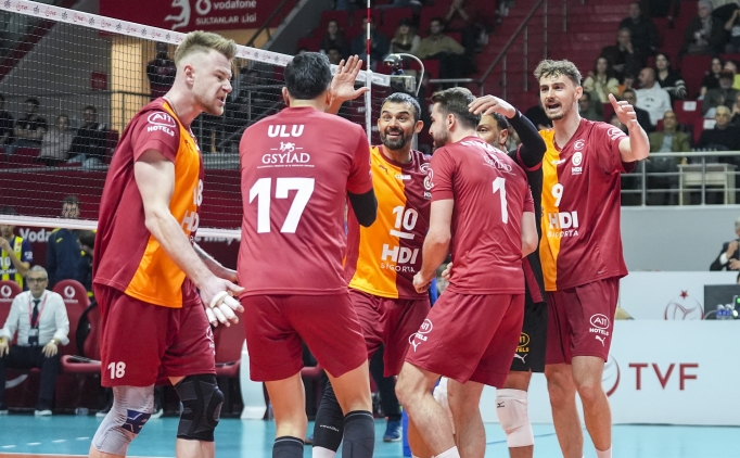 Galatasaray: 'Ezeli rakibimizle oynad���m�z ma�lar�n ayr� bir havas� var'