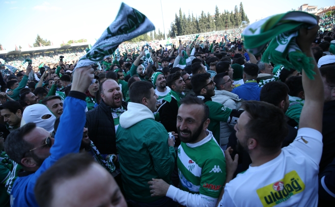 Enes �elik'ten �ampiyonluk a��klamas�