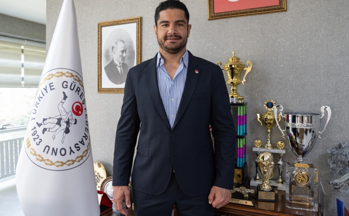 Taha Akg�l: 'Ceza alan R�za Kayaalp'in arkas�nday�z'