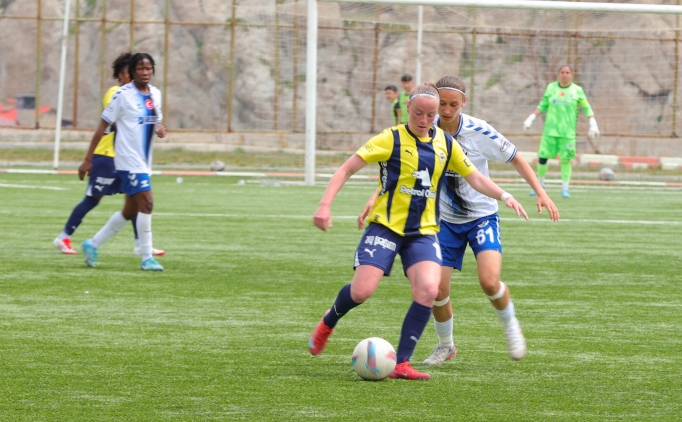 Fenerbah�e Petrol Ofisi, Hakkarig�c�'n� ma�lup etti