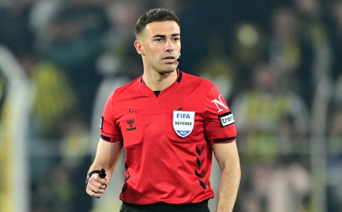 Fenerbah�e iki kez penalt� bekledi