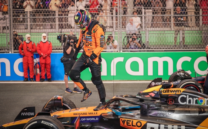 Formula 1'de Oscar Piastri, Suudi Arabistan'da zirvede