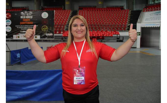 Aynur Bozdemir'den 16. �ampiyonluk! 