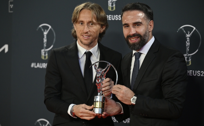 Spor d�nyas�nda 2024'�n en iyilerine Laureus �d�lleri verildi