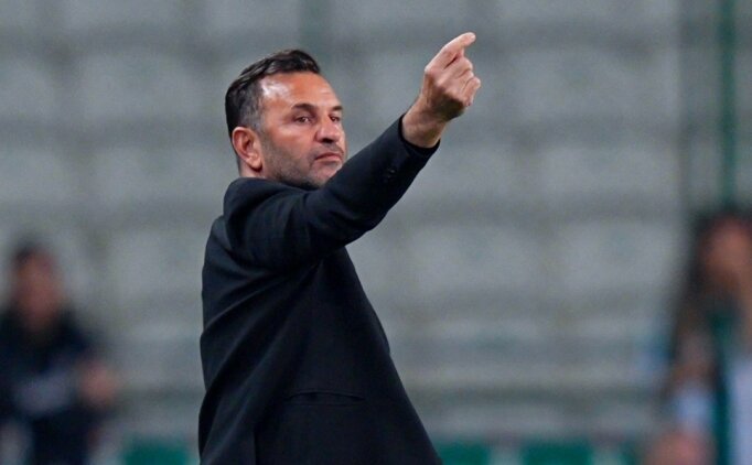 Okan Buruk'tan ilk 11'de s�rpriz!