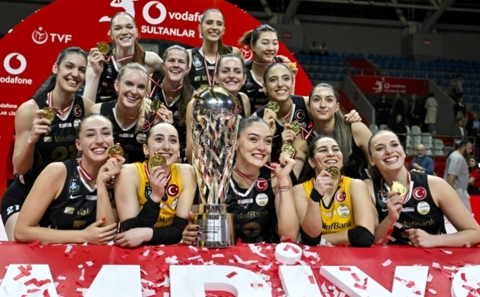 Voleybolda 2025-2026 sezonun fikst�r �ekimi yap�ld�