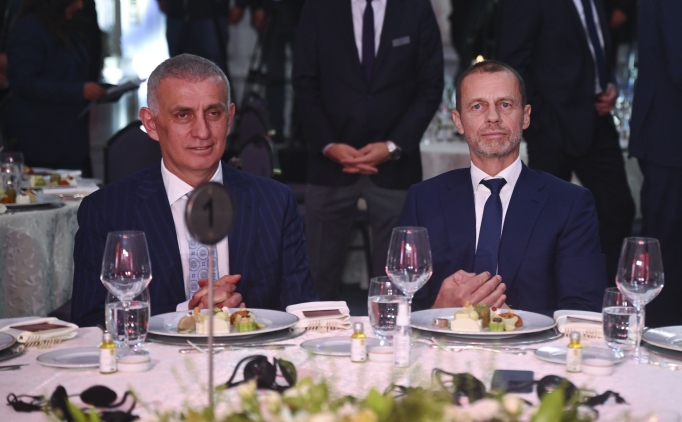 UEFA �stanbul Ofisi'nin a��l��� �ncesi gala yeme�i d�zenlendi