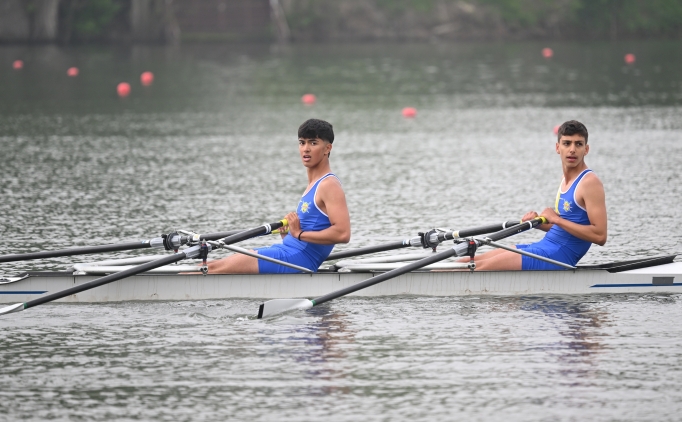 Uluslararas� Meri� K�rek Yar��lar� ba�lad�