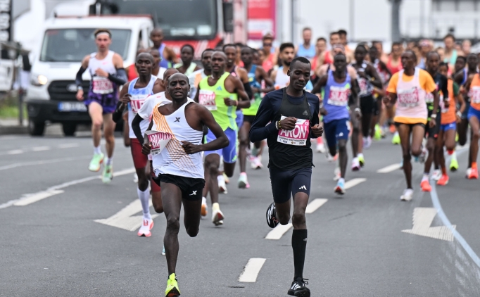 T�rkiye �� Bankas� 20. �stanbul Yar� Maratonu ko�uldu
