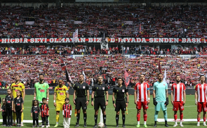 Eski�ehirspor'un B�lgesel Amat�r Lig ma��n� 33 bin 247 seyirci izledi