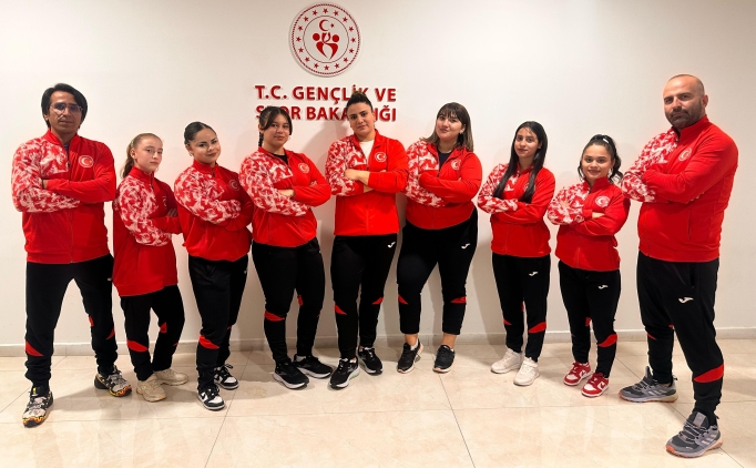 T�rkiye, Halter D�nya �ampiyonas�'nda 17 sporcuyla madalya m�cadelesi verecek