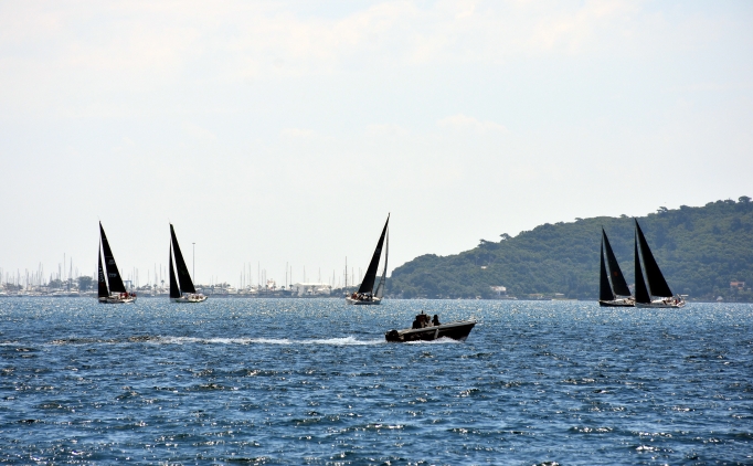 2. Uluslararas� Akdeniz Yat �ampiyonas� ba�lad�