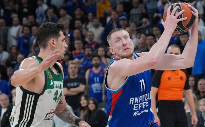 Anadolu Efes, Panathinaikos'a kar�� seriyi uzatma pe�inde!