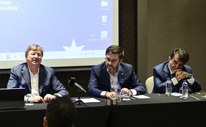 Avrupa Kad�nlar Voleybol Kul�pler Birli�inin lansman� yap�ld�