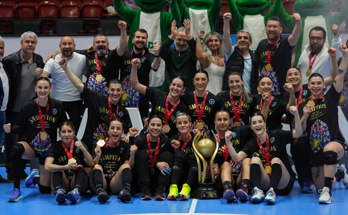 Kad�nlar T�rkiye Kupas�'nda �ampiyon Bursa B�y�k�ehir Belediyespor!