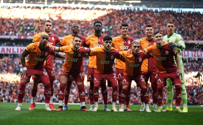 Galatasaray kadro istikrar�yla �ampiyonlu�a y�r�yor