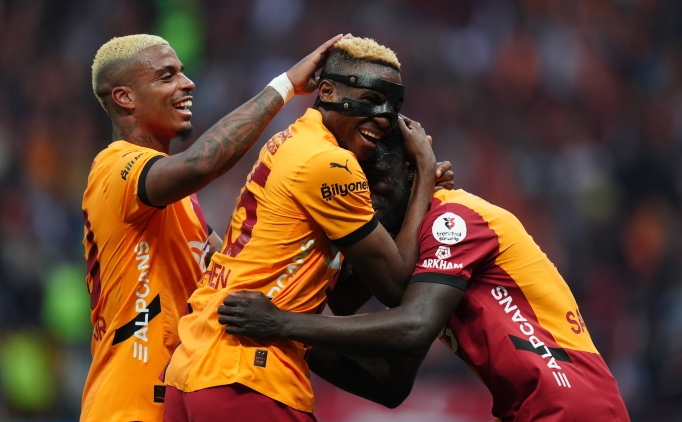 Galatasaray, sahas�nda 5 ma� sonra gol yedi
