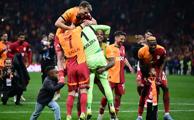 Galatasaray, 25. �ampiyonlu�a bir ad�m uzakta