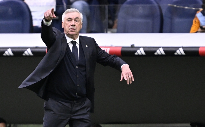 Real Madrid'de beklenen son yakla��yor: Ancelotti!