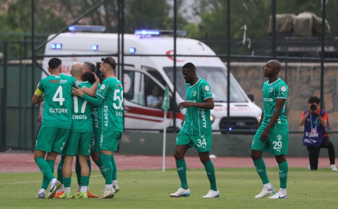 I�d�r FK, �ampiyon Kocaelispor'a kar�� ilk yar�da fi�i �ekti!