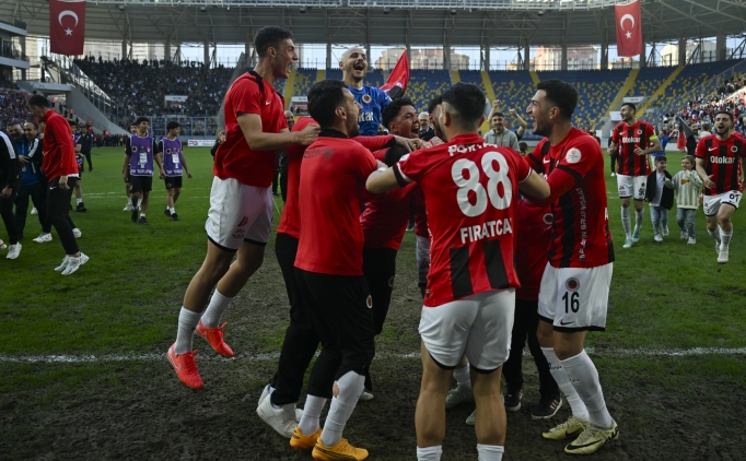 S�per Lig'e y�kselecek ikinci ekip belli olacak