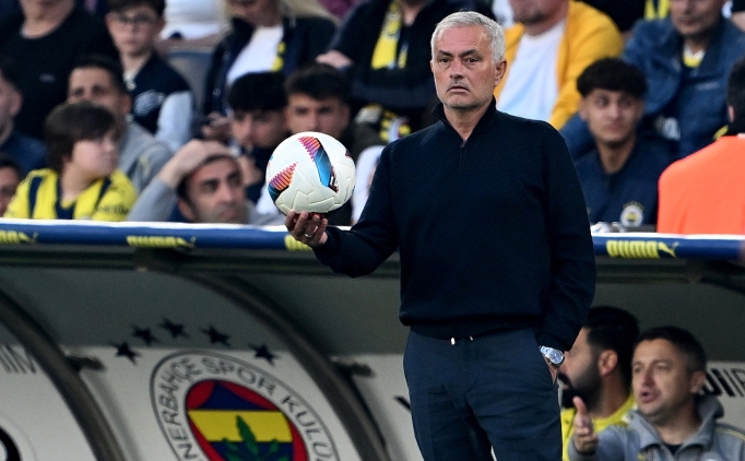 Jose Mourinho: 'S�f�r puan alsak da ikinci bitirece�iz'