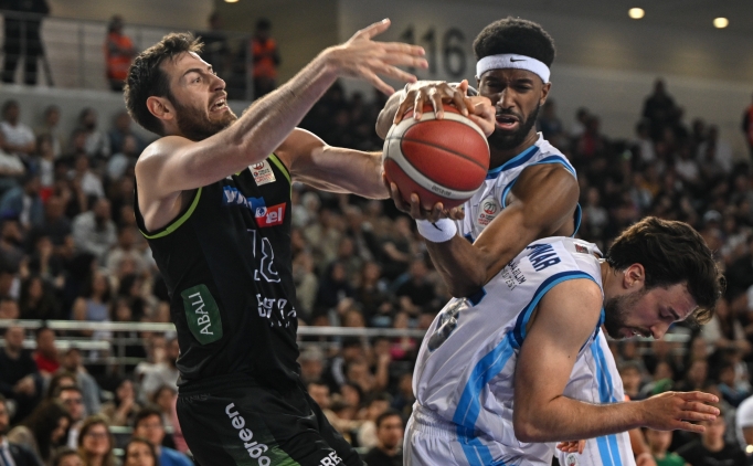 Merkezefendi, 14 say� farkla deplasmanda galip!