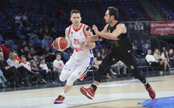 Mersinspor tek say� farkla galip!