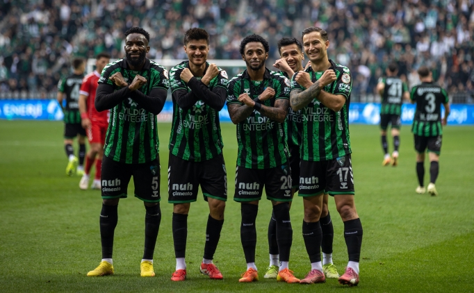 �ampiyon Kocaelispor, sahas�nda zorlanmad�!