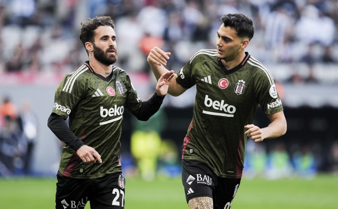 Rafa Silva, 17. gol�n� att�!