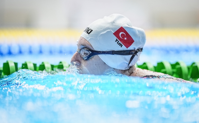 D�nya �ampiyonu 13 ya��ndaki milli paralimpik y�z�c� Y�ce'nin hedefi Los Angeles 2028